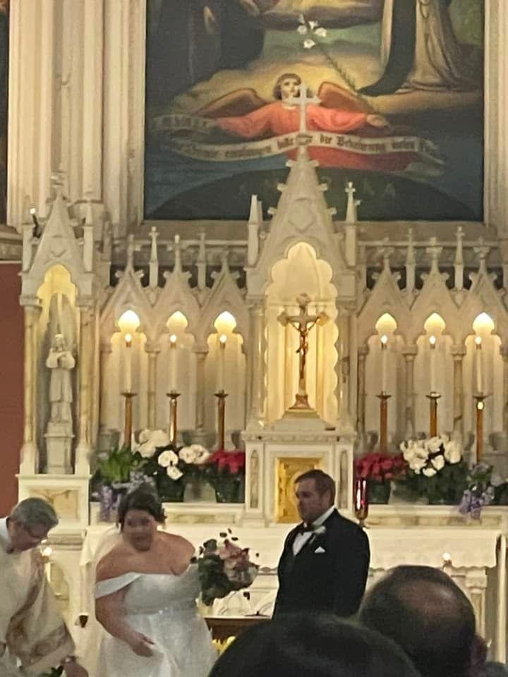 Such a beautiful cathedral for Josh & Jen.