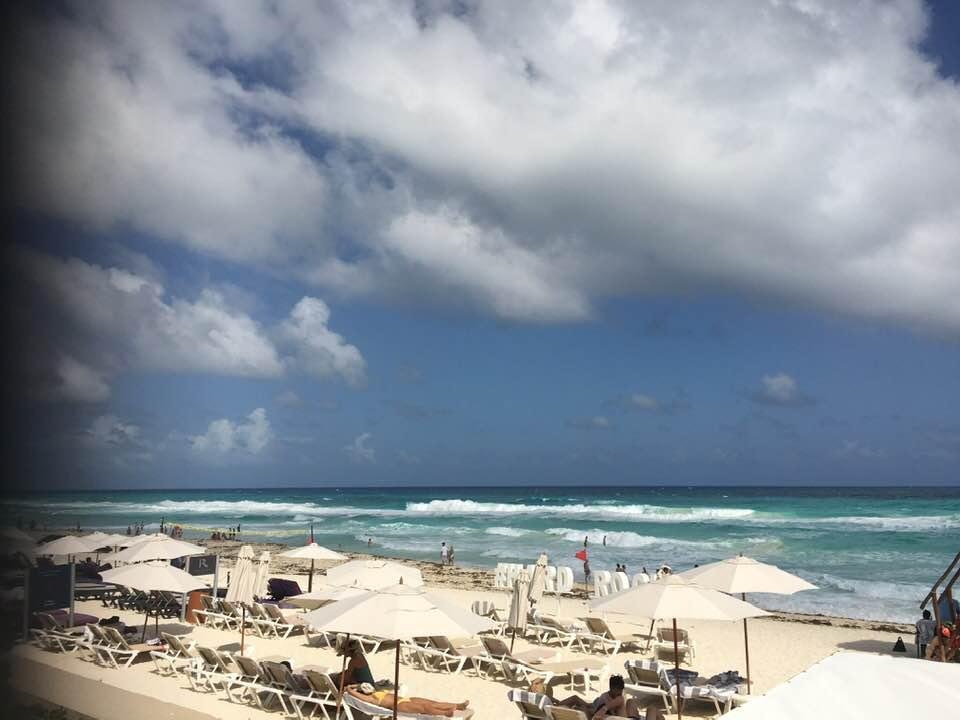 This is the best way to celebrate our 15th Anniversary! Hard Rock Cancun with Ira Tishk. Thanking everyone for all the good wishes. 😎💏🏖🏝🥂☀️🌦🍹🍸💞❤️❤️
