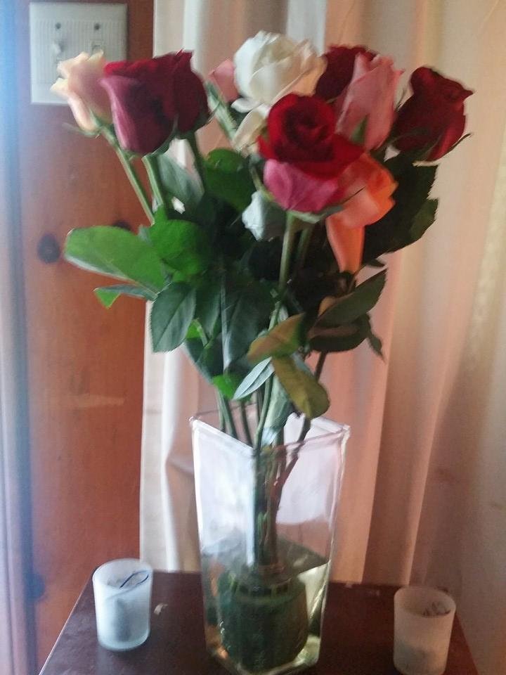 Beautiful roses from my #1 son and daughter in law for mothers day. So pretty, Kim and Jimmy. Thank you so much