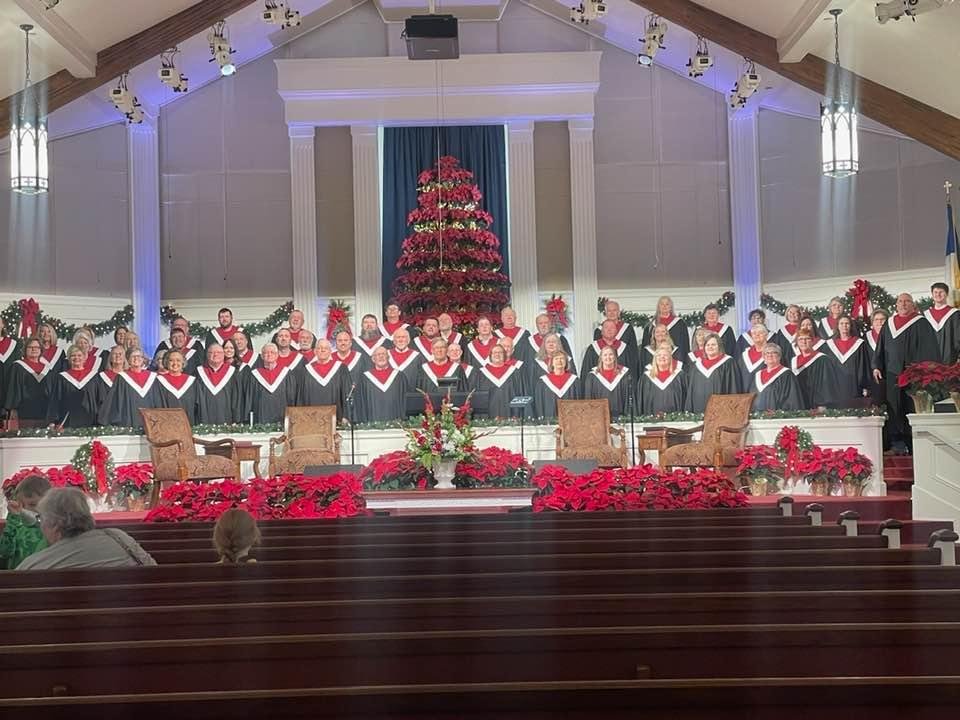Sunday evening, the Sanctuary Choir of the Unity Baptist Church of Hope, Arkansas performed “The Call of Christmas”!! It was an AWESOME evening! (Picture Credit from a new friend)