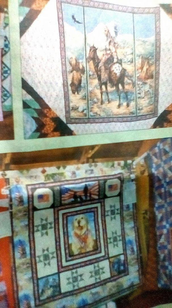 Both my quilts made the other paper. The photographers liked my quilts. Should have had them vote on viewers choice. Lol.