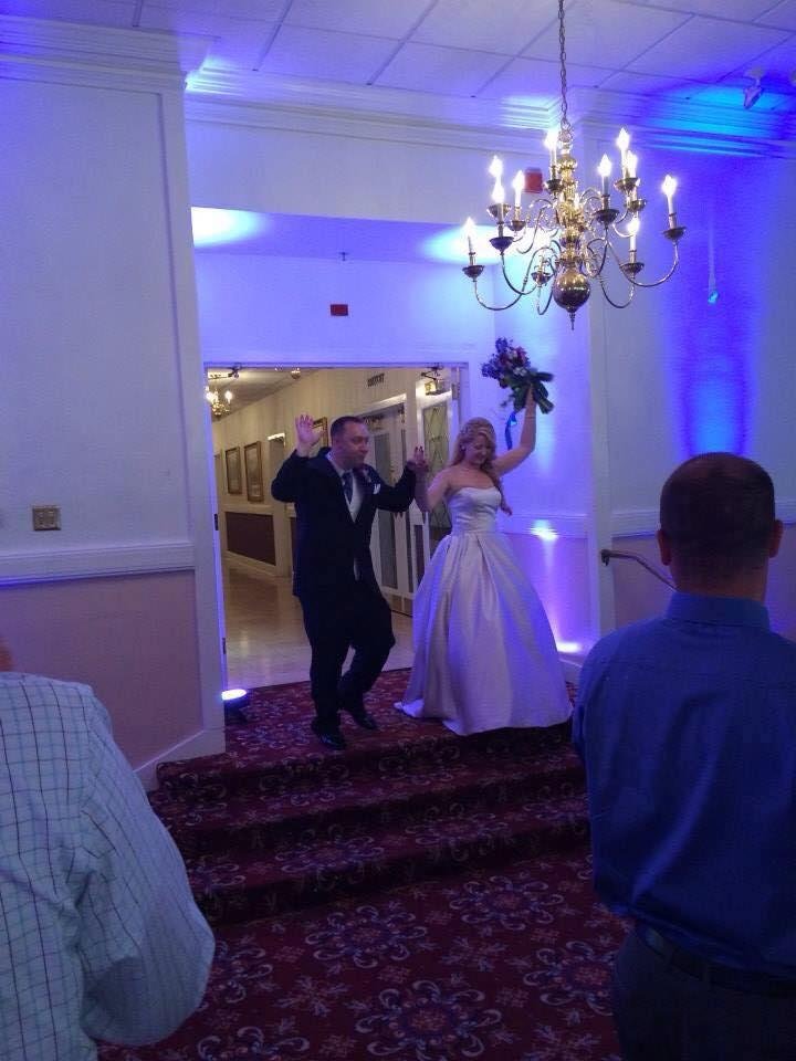 Happy 1st Wedding Anniversay To mr. Mrs. Killam 😘