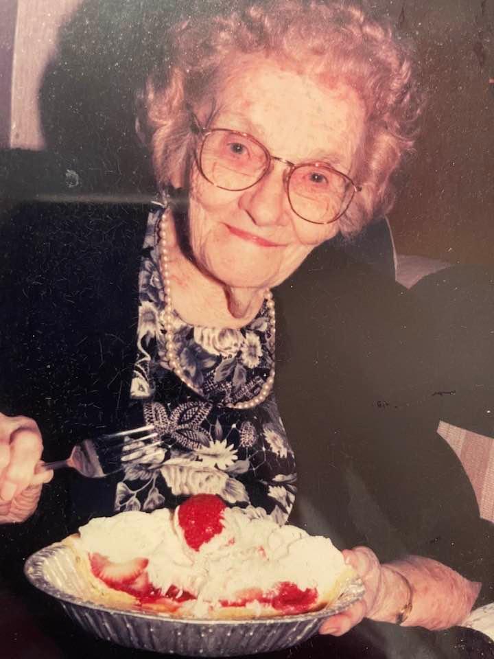 On this day in 2004 My mom passed away from a aneurysm of the aorta, I miss her terribly!🙏
