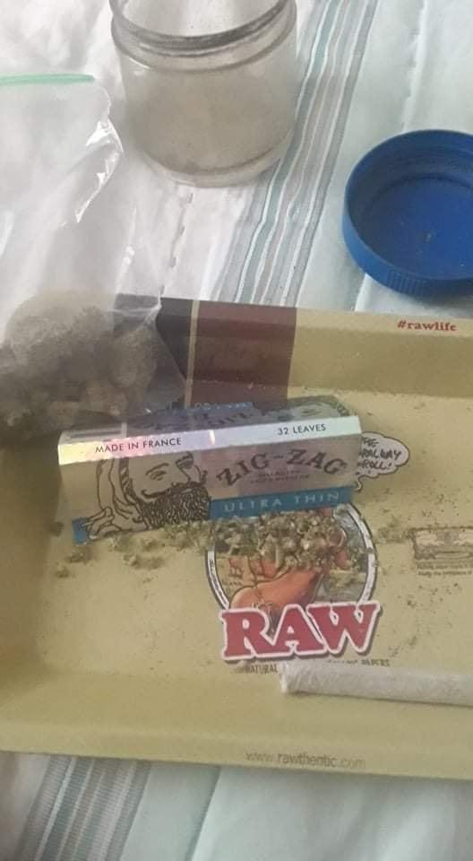 Having a little wake and bake this morning. Happy 4th everyone!!!
#4thofjuly2021 #420 #cannabis #wakeandbake #itsmedicinal