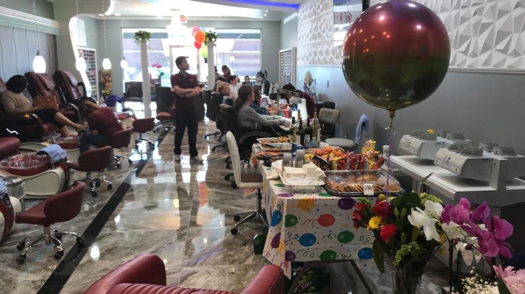 Great Nail Salon customer service is excellent! Super Clean Stop by today for Tony’s homemade egg rolls and 40% off for Grand Opening 
www.knailsspafishers.com
