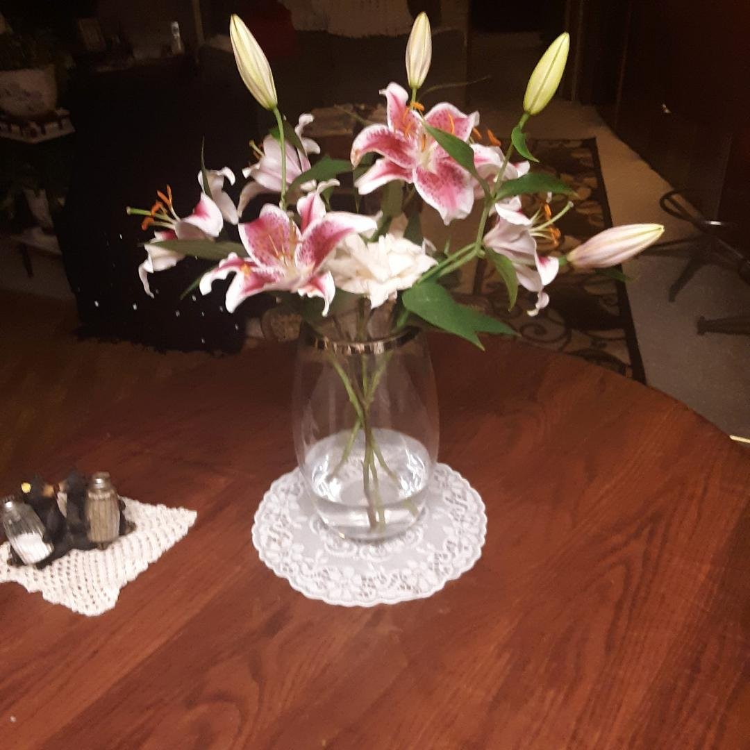 This weeks flowers,  so pretty!