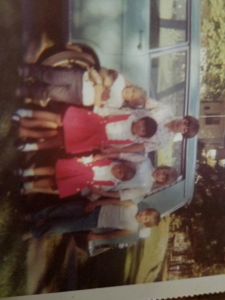 Debbie Staus' album, Mobile Uploads