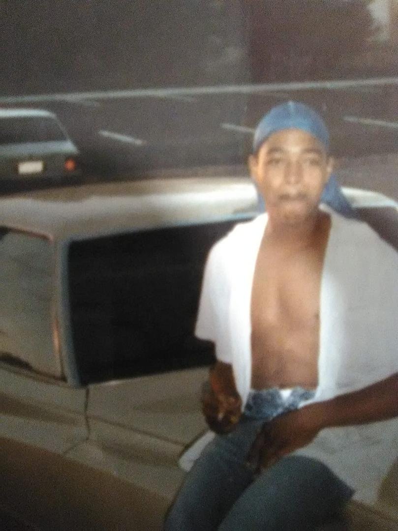Anderson sitting on the hooptee