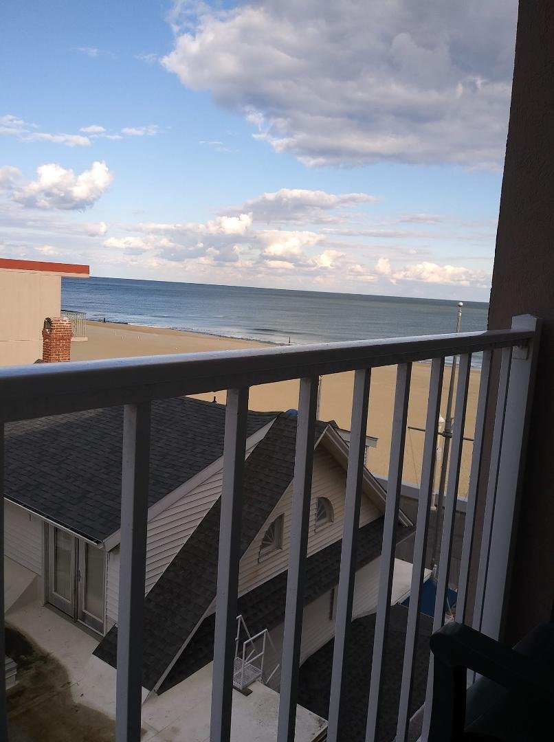 Not a bad view for next week.