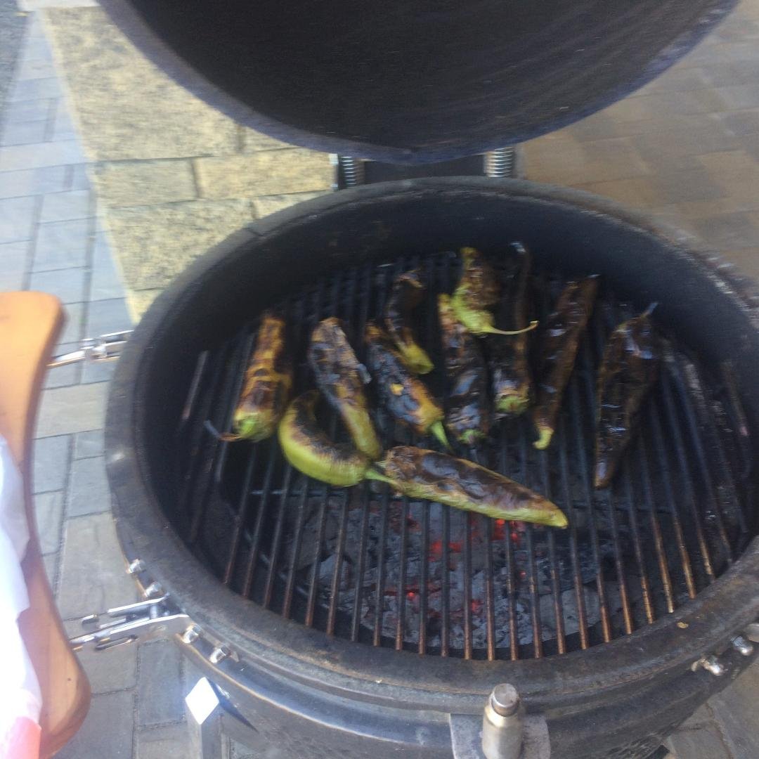 I love the smell of roasted hatch chilies in the morning!!