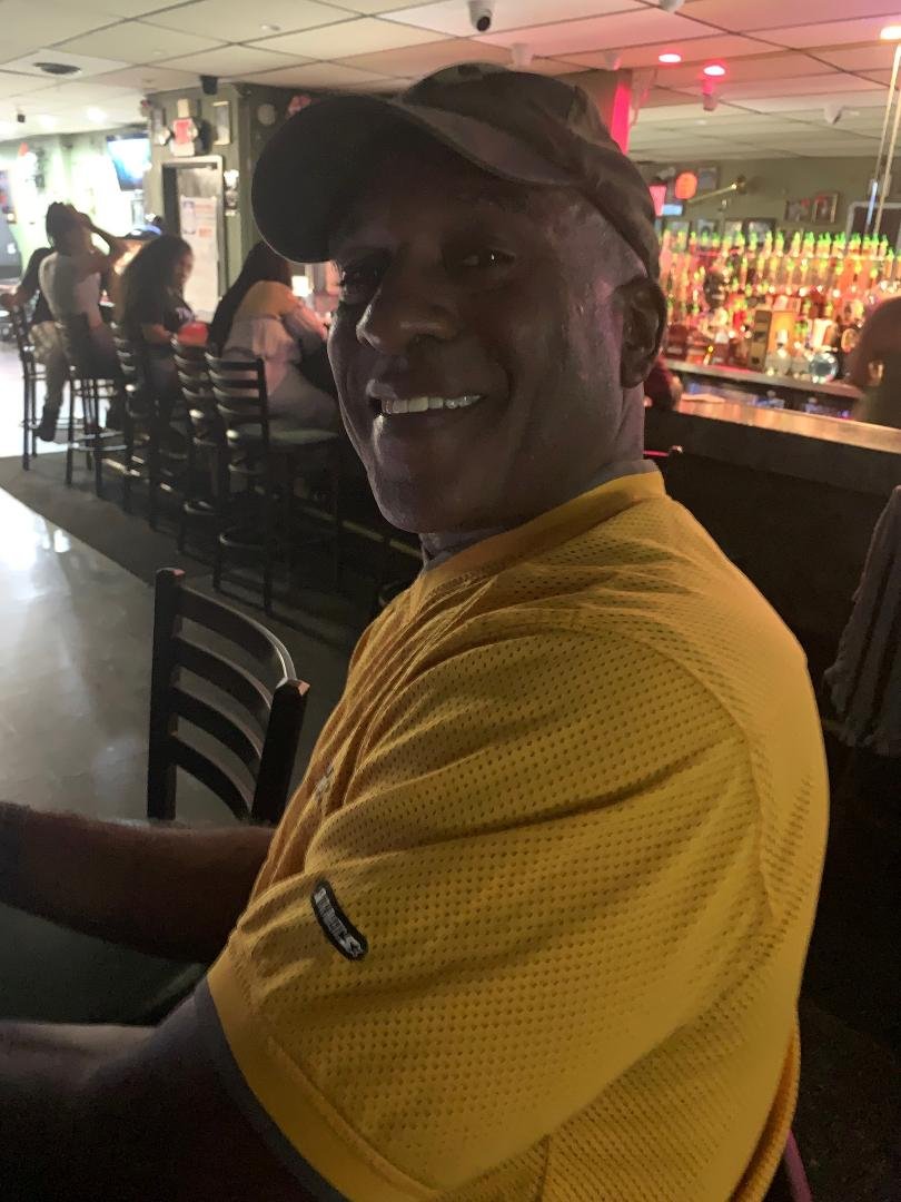Out with friends and the great Ronnie Phillips of Last Days of Time fame! He still looks great! Having a wonderful time.
