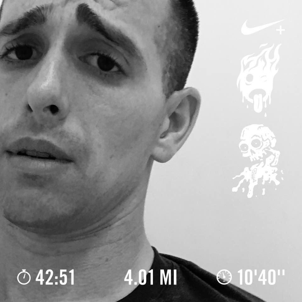 Super Slow today.. might need one of those "Non-Running Days" tomorrow. Been puttin in too many miles.. 😕🤕🤢