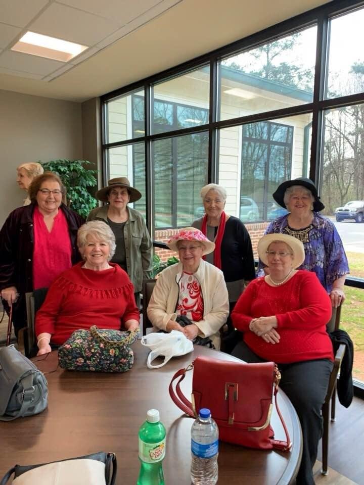 We enjoyed the Valentine tea at the North Cobb senior center today. You can be sure my hat did not stay on very long… I don't like hats!
