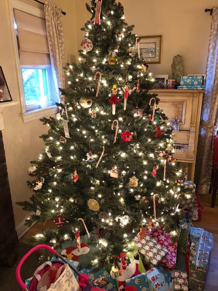 Merry Christmas one and all! Have a great day with Family and Friends!!