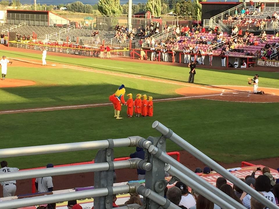 Famous Chicken teaching chicks to put hex on Everett Aquasox. Got to be one of the most famous chickens ever -- right up with Foghorn Leghorn.