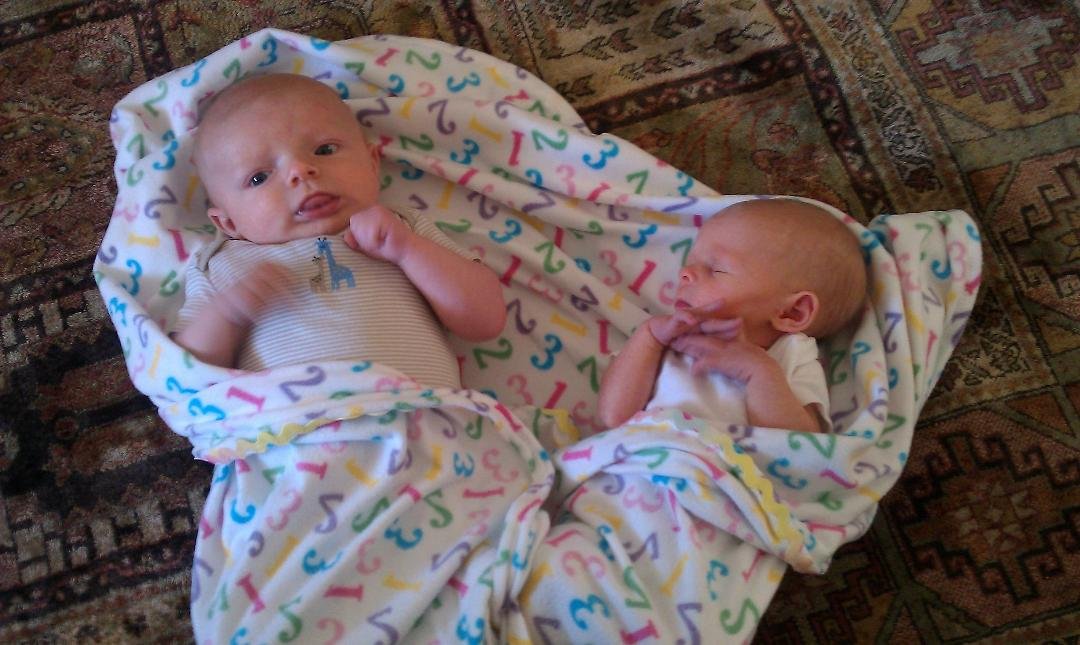 Two sweet peas in a pod!