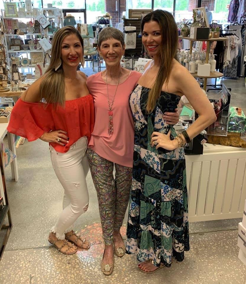 An beautiful gift boutique (Tate & Tilly) with jewelry by Gemara's Gems and much more.  Located on Dale Mabry North in the plaza with GrillSmith. (Grand Plaza), 14369 No. Dale Mabry Hwy..  Started my Christmas shopping...a 