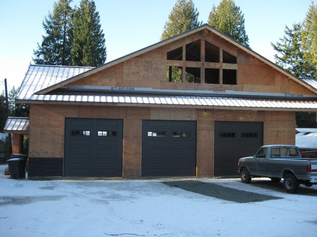 So, we finally have our garage doors. THey are not the ones we watned-they mis ordered the doors but they are the ones we are now stuck with as Distribudoors will not address the error nor work with us on a solution. Basi