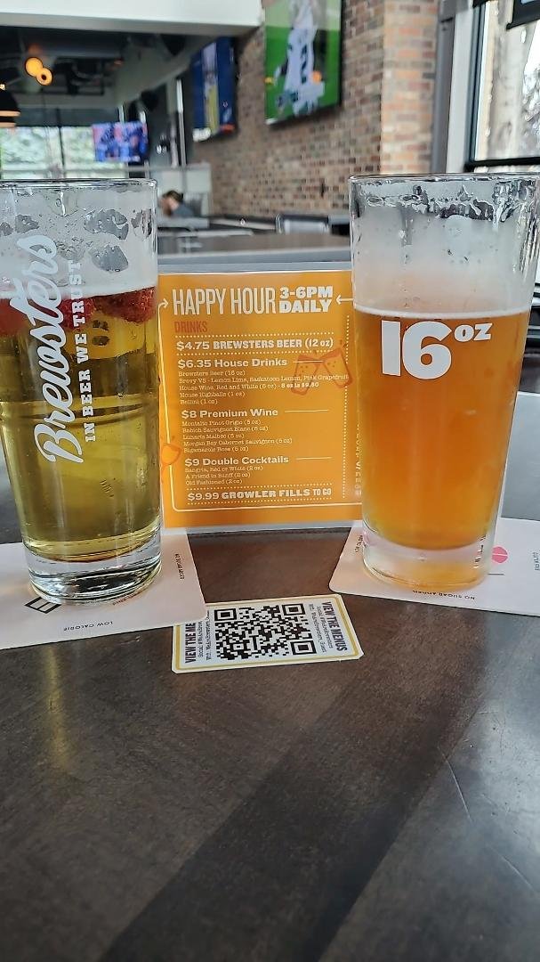 Left my cousins fabulous garage sale and didn't want to go home......so here we are and it's Happy Hour!!