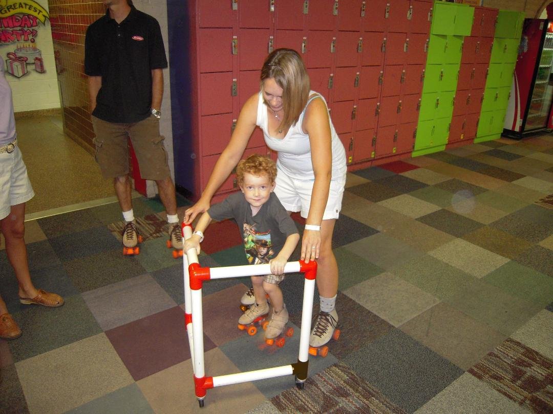 1st time on roller skates!