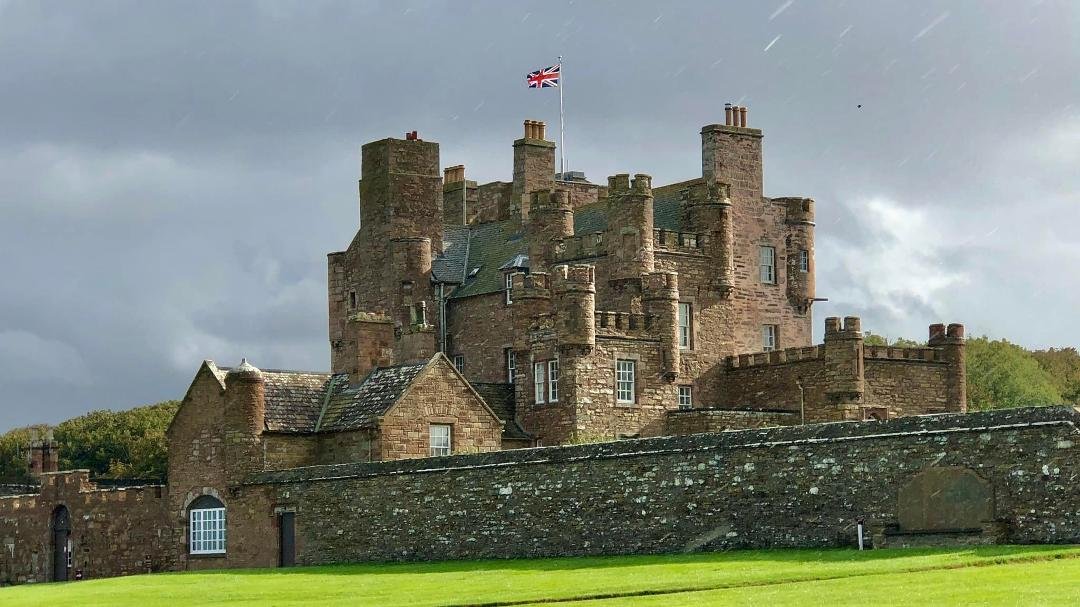 Castle Mey at the northernmost tip of Scotland. Queen Elizabeth II’s mother - the Queen Mother - bought this 1500s castle and saved it from ruin. When the Queen Mother died she left everything the way she kept it, with cute
