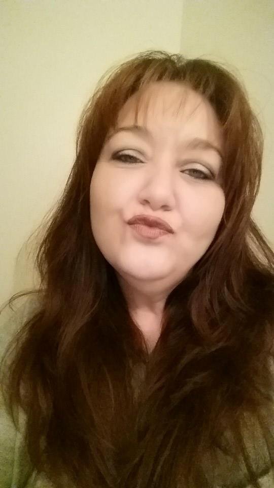 Renee Lewis' album, Mobile Uploads
