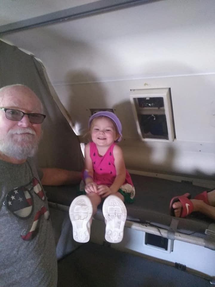 Chole in the fwd bunk of an E-8C