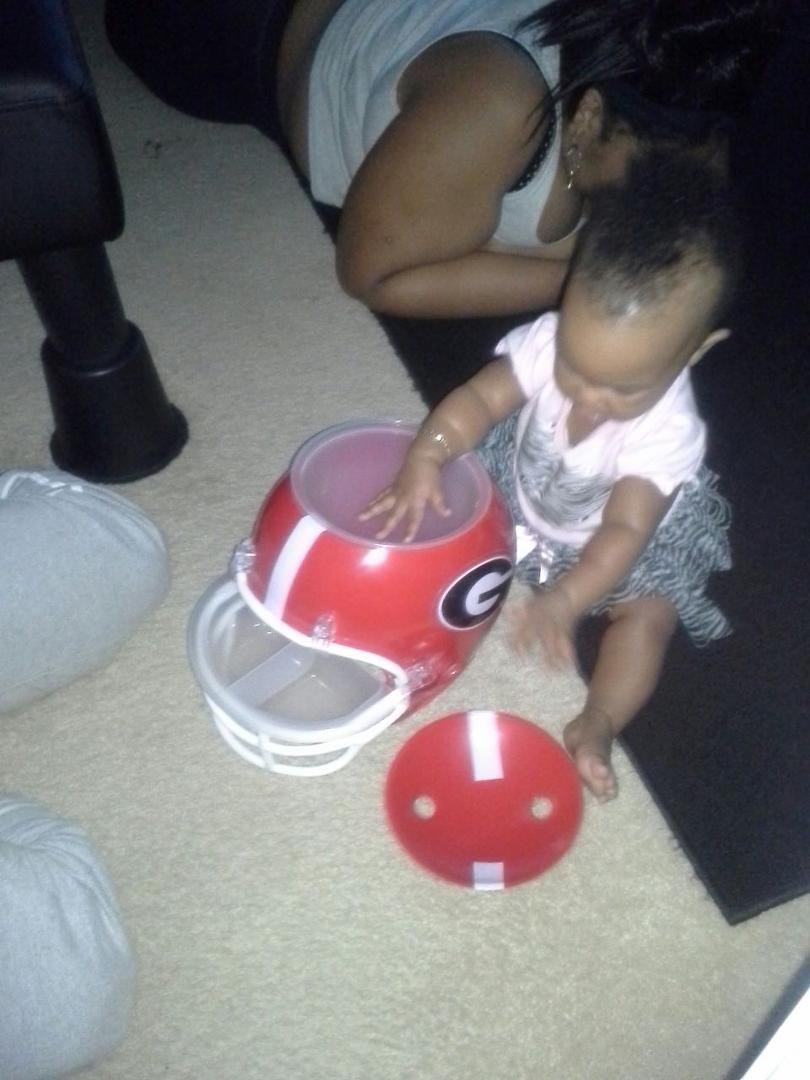 My great grandaughter is Georgia Bulldog fan