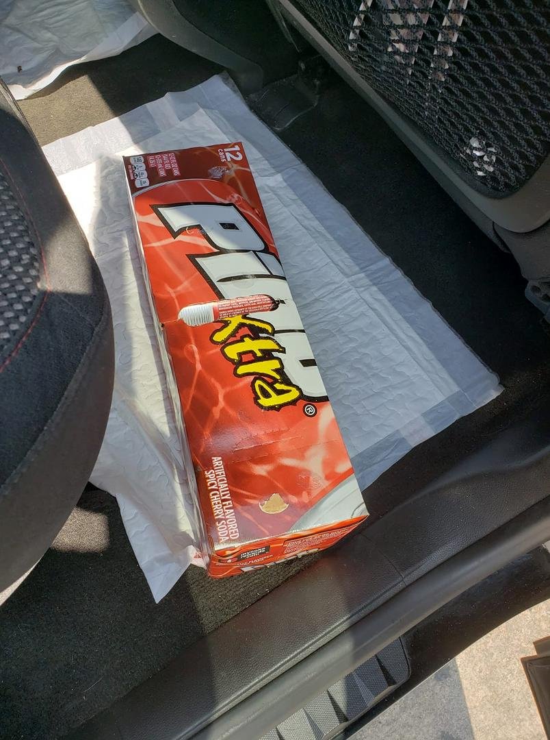 Got my fix, 2, twelve packs
Mr Pibb.
