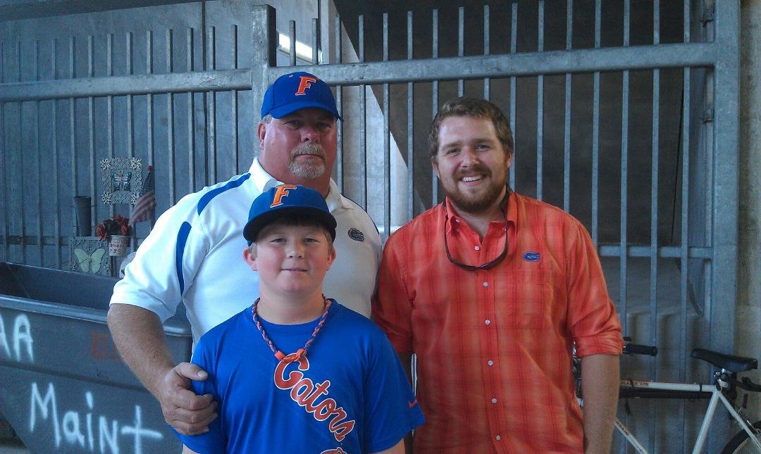 Meet with Nathan Clubb at game on Sat.