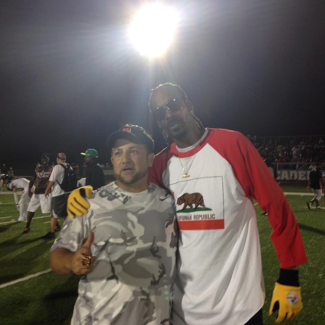Chris with Snoop, it's going down in two minutes