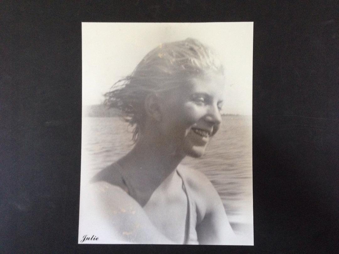 1977? My mom liked this photo so much she blew it up, framed it, and hung it on her wall. WHILE I STILL LIVED AT HOME. I'm still getting over it.