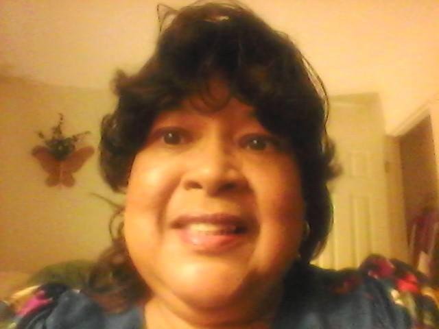 Jacquelyn McIntyre's album, Mobile uploads