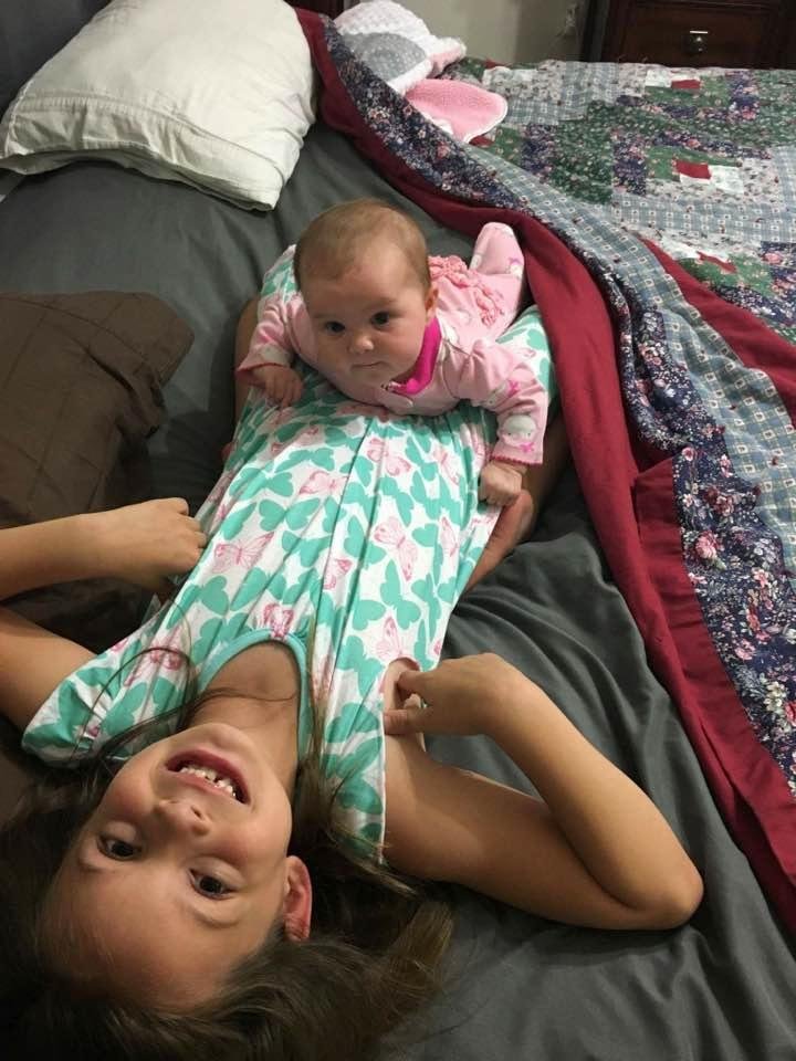 There's our Kailey and Kenzie! Kailey is such a great big sister! Darling little girls💞💕💖💘🎀