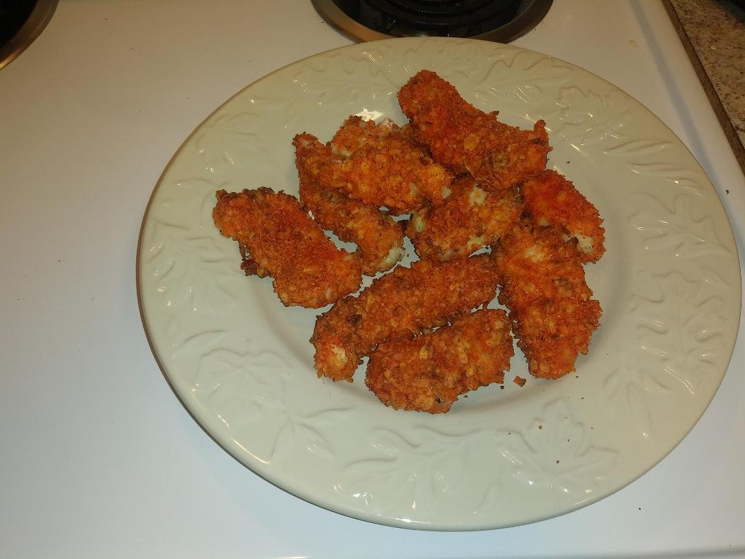 I made Doritos covered chicken tenders and they good as hell💯💯💯💯