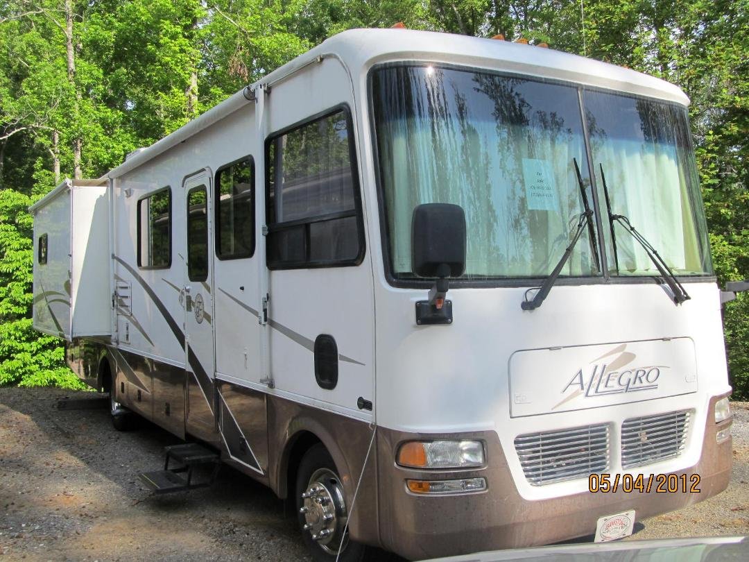 Barb and I have our Motor Home for sale. I decided to drop the price for our Facebook Friends from $42,750 to $35,000! The price on Craig's list is the higher price. I would rather sell it to someone we know than to someone