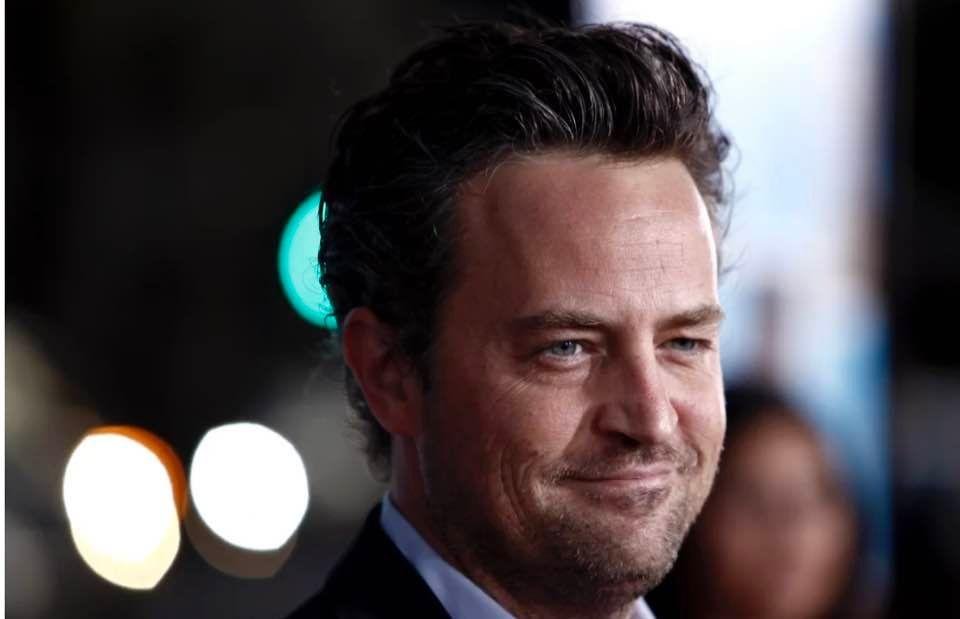 Matthew Perry past away at 54!!! RIP