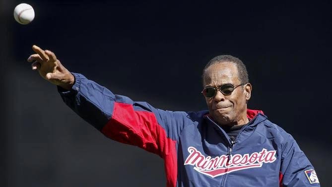 Prayers for one of my childhood heroes--Rod Carew-He will undergo heart and kidney transplants soon.