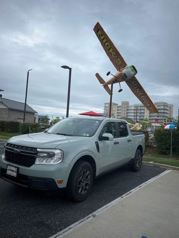 Flying low today, looking for the Banner!
