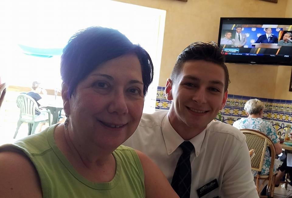Lunch with a young "Frank Sinatra"