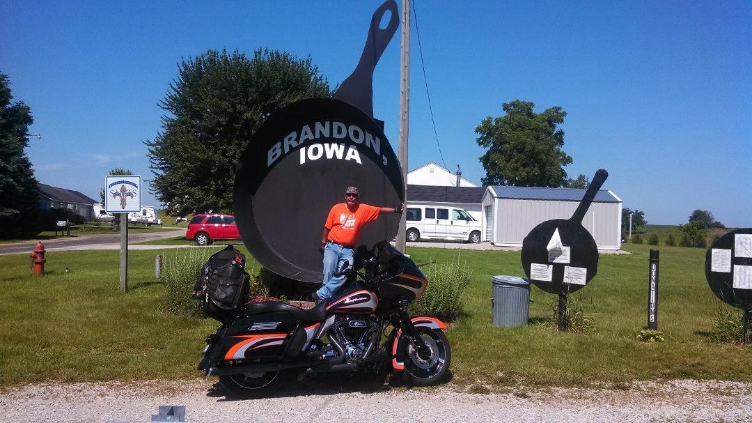 Dan and Whit at at Iowa"s largest fry pan