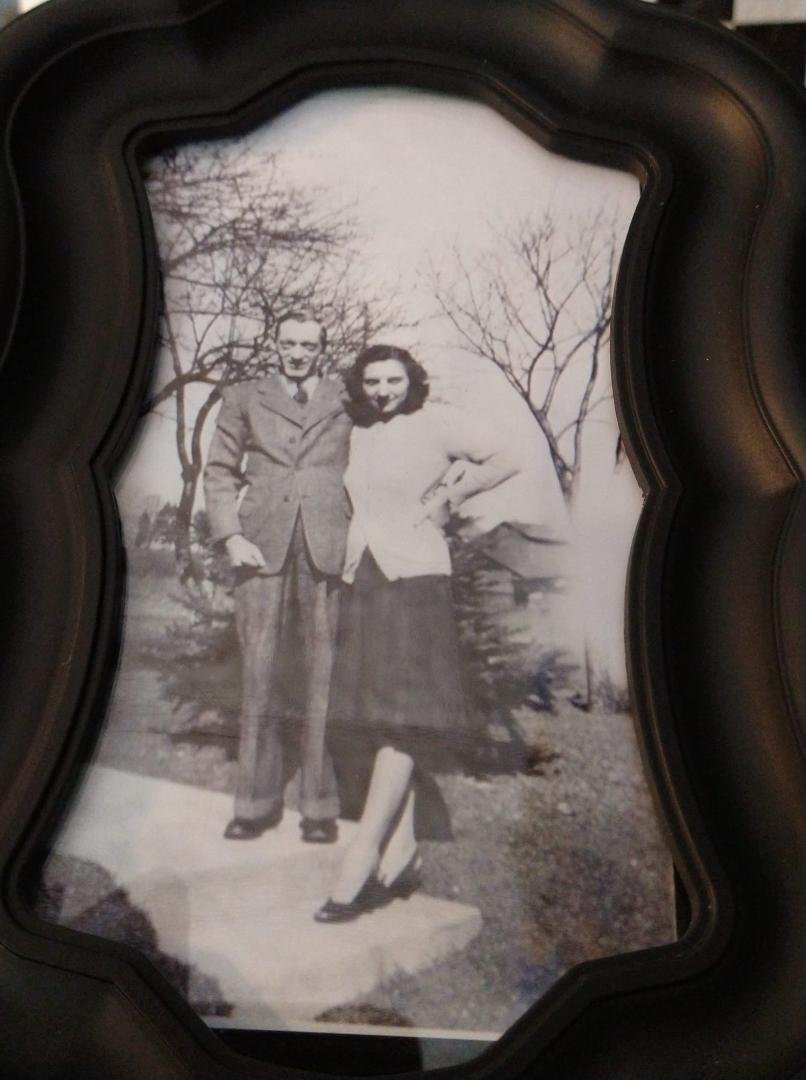 Happy Father's Day to my Dad. He passed away in June 1998. Seems like forever.
