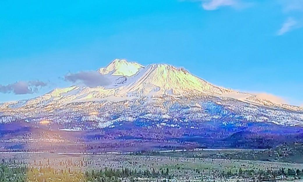 Yay! Snow on Mt. Shasta... Could get 4 inches of rain in the next week...and feet of snow in the mountains... Ski resorts opening for Halloween?