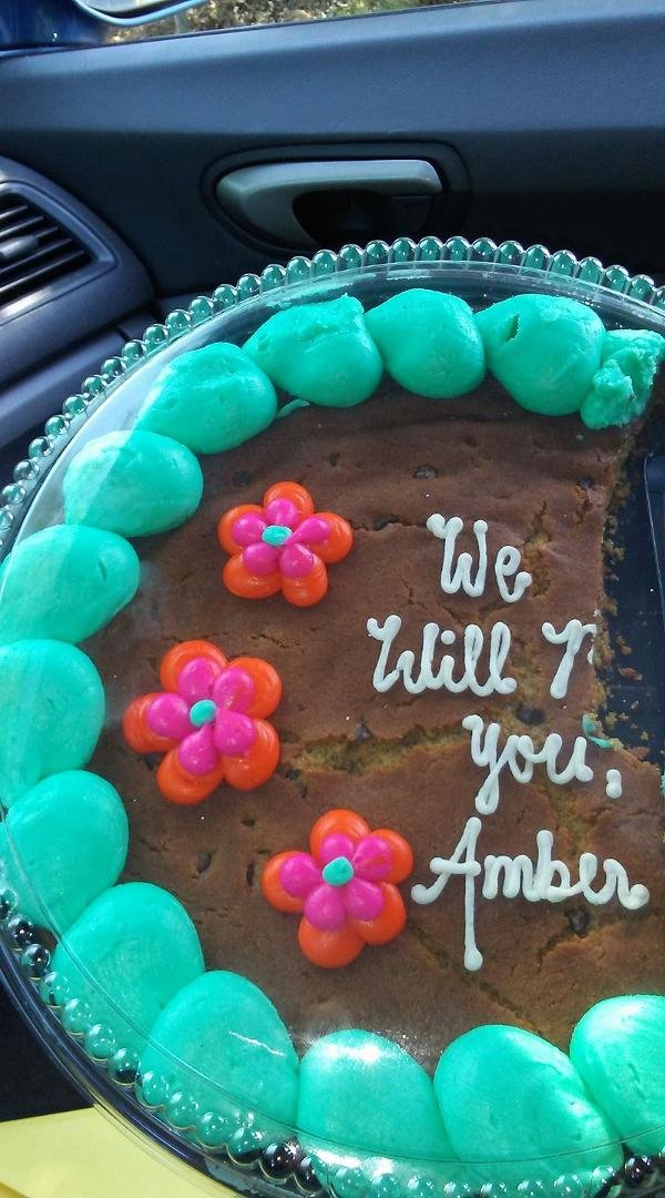 Thank you Allison Boothe. Miss pat Samantha Nicole Austin for the awesome cookie cake and card I'm gonna miss y'all 😭