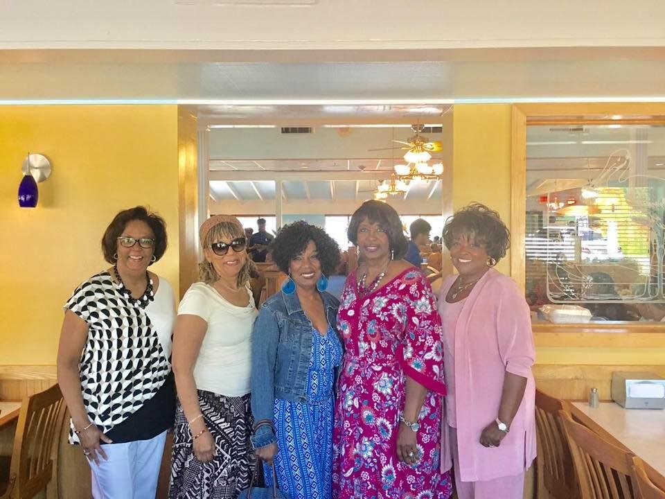 A few of my Sorors and Clark College friends gathered Sunday for Lunch! We had a lot of fun sharing memories of our college days! Left to right: Ernestine, Billie, Maureen, Wylene and Allie!!
