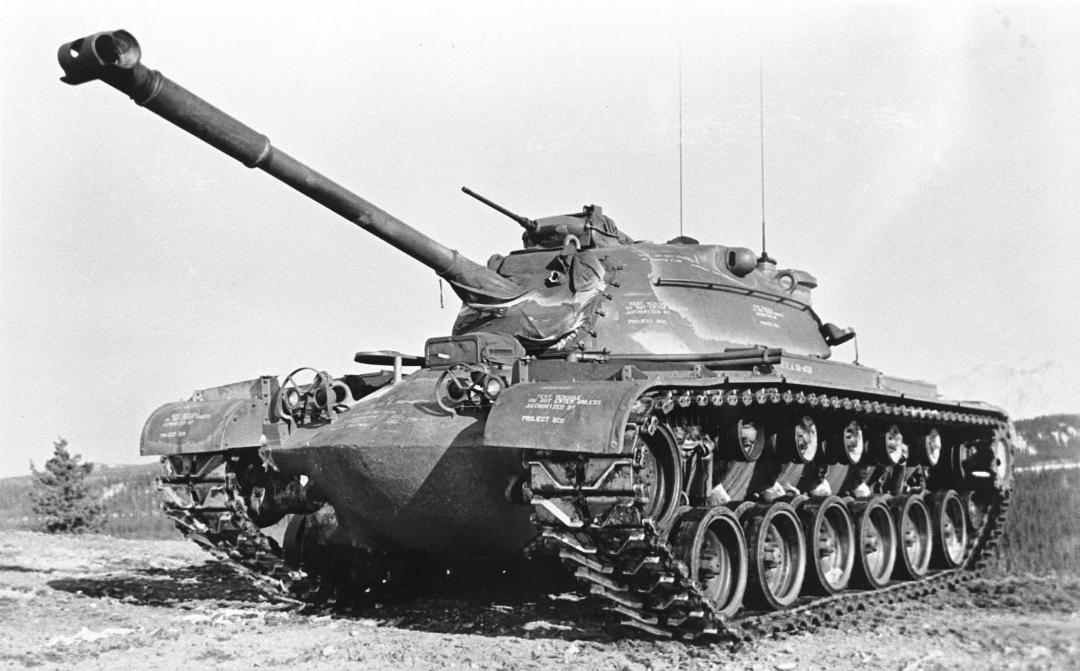 That's my Baby, 52 tons combat loaded.👍