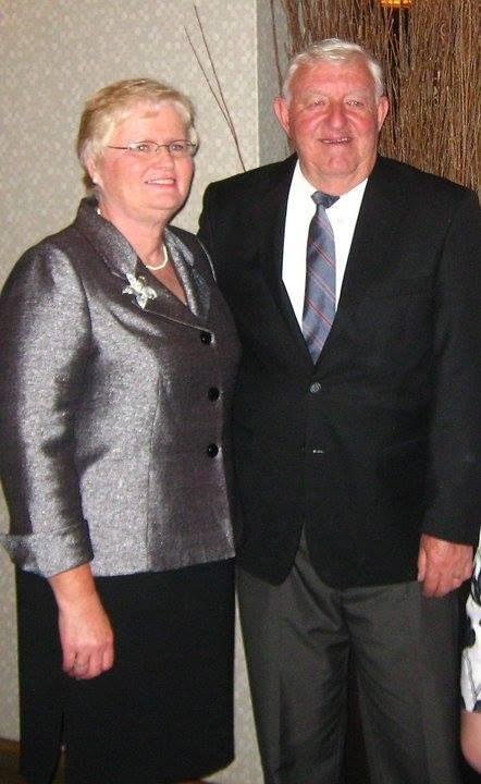 Happy Anniversary to my husband Murray Wenner . We made it to 42 years and here is hoping for many more to come. XOXO📅💘