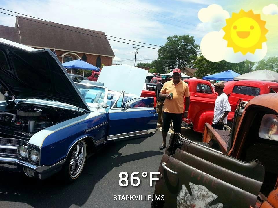 Leonard Rogers at the car show