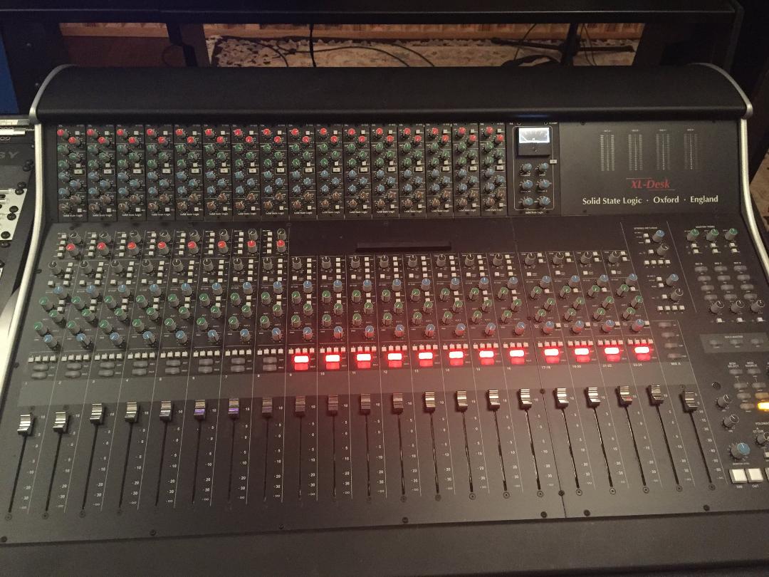 Robert Parr's album, Studio Studio