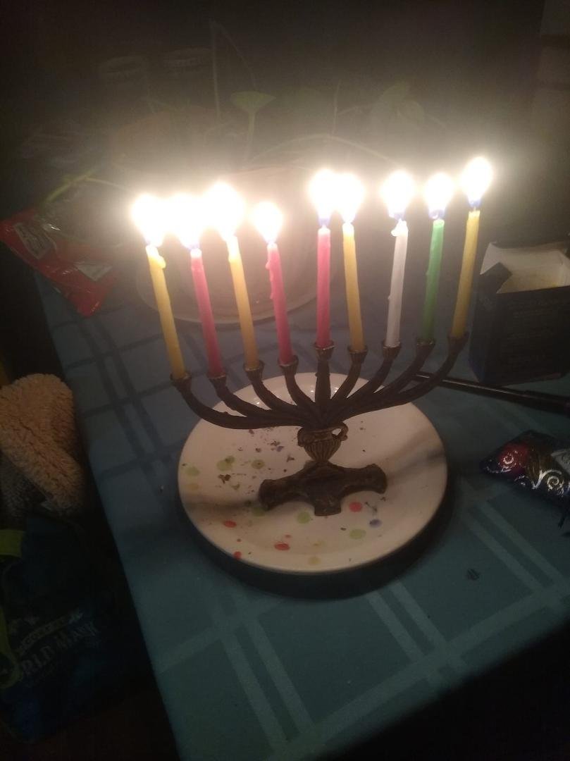 The last night of Hannukah!! All those who may be in the throws of sickness or poor health let the healing begin. Keep the light of this holiday glowing and joyful.